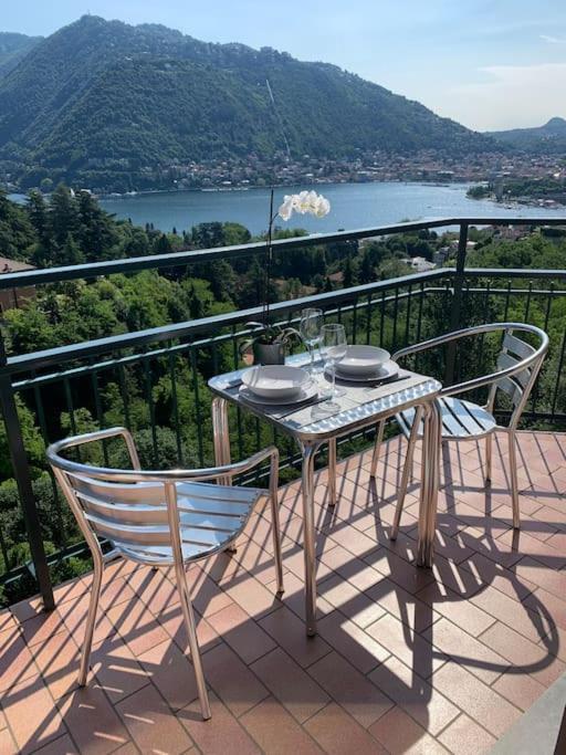 La Finestra Sul Lago Di Como Kültér fotó