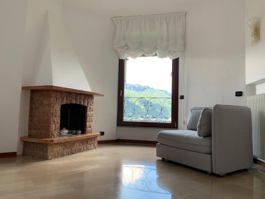 La Finestra Sul Lago Di Como Kültér fotó